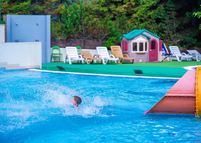 Aqua House