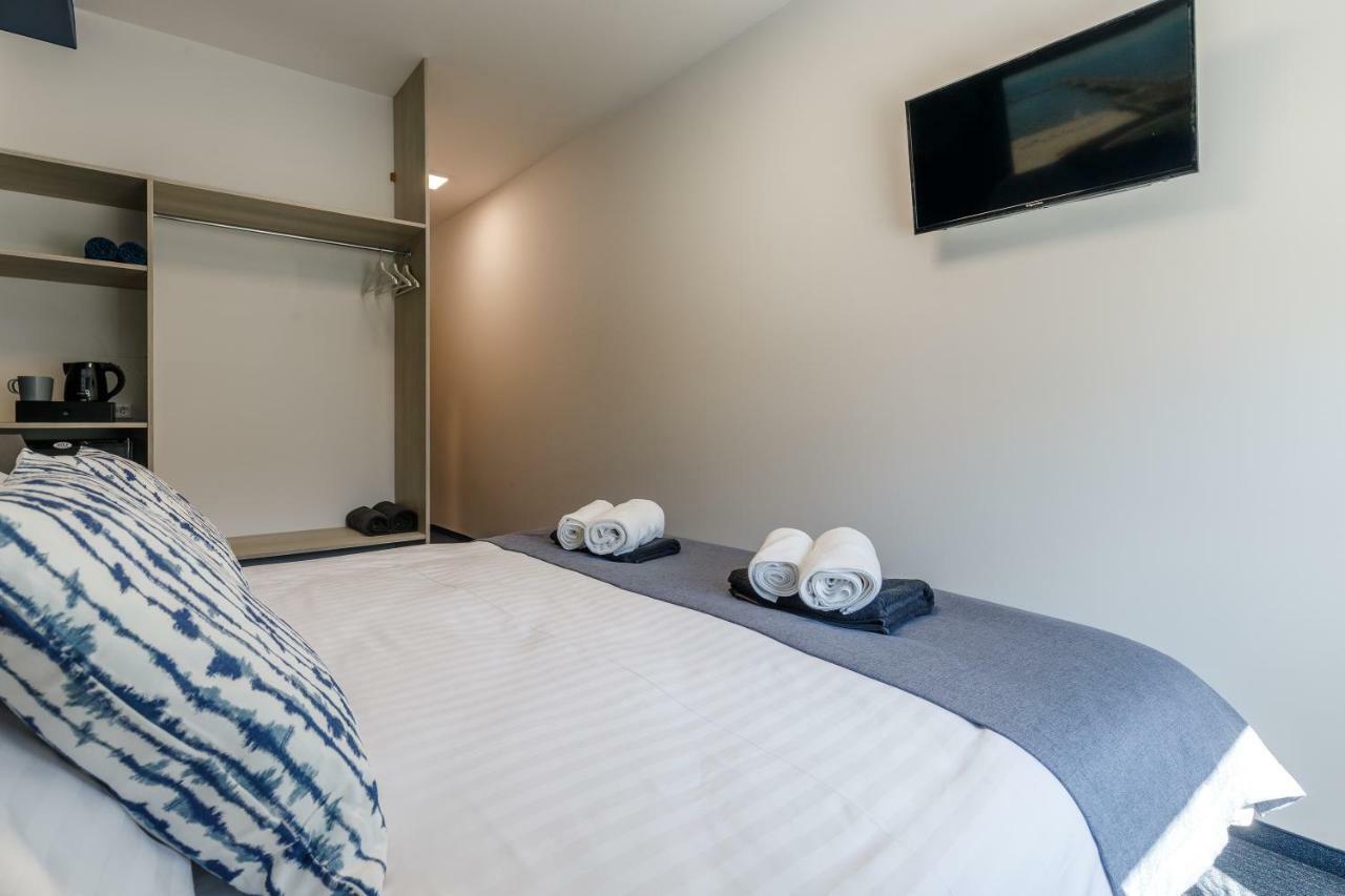 Aqua House Nocleg ze śniadaniem 3*